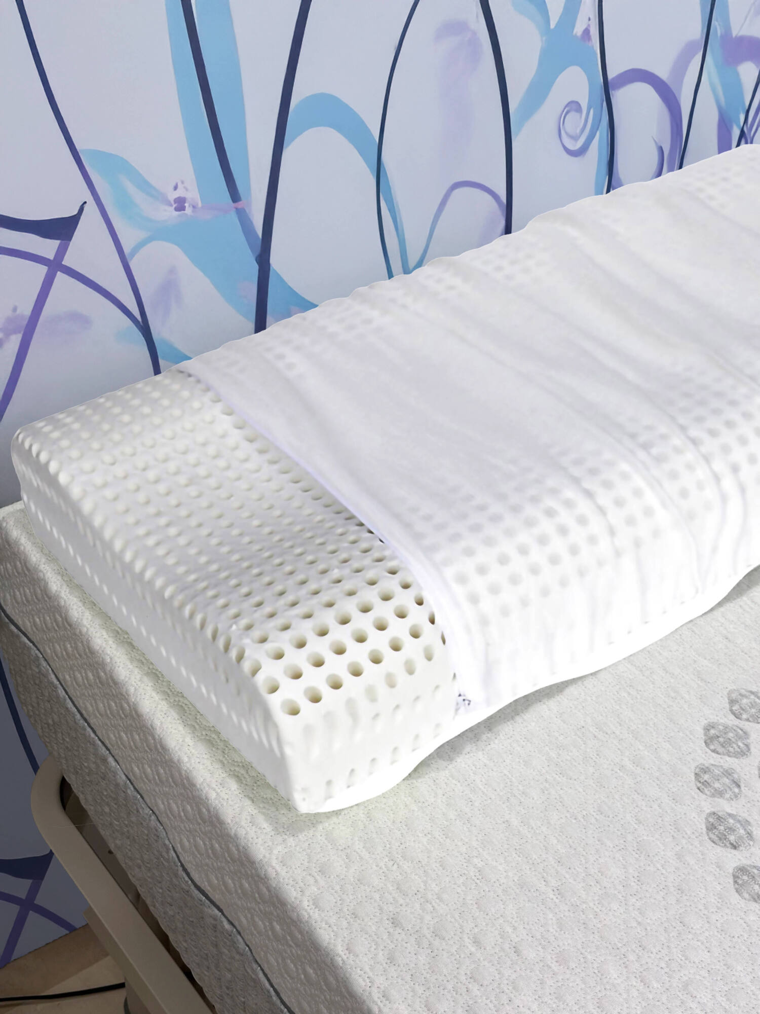 Talamo Italia Cuscino per Origano, 100% Made in Itala, Guanciale sfoderabile Ortocervicale, in Memory Foam forato, Anallergico e Traspirante, 70x41xh11,5 cm.