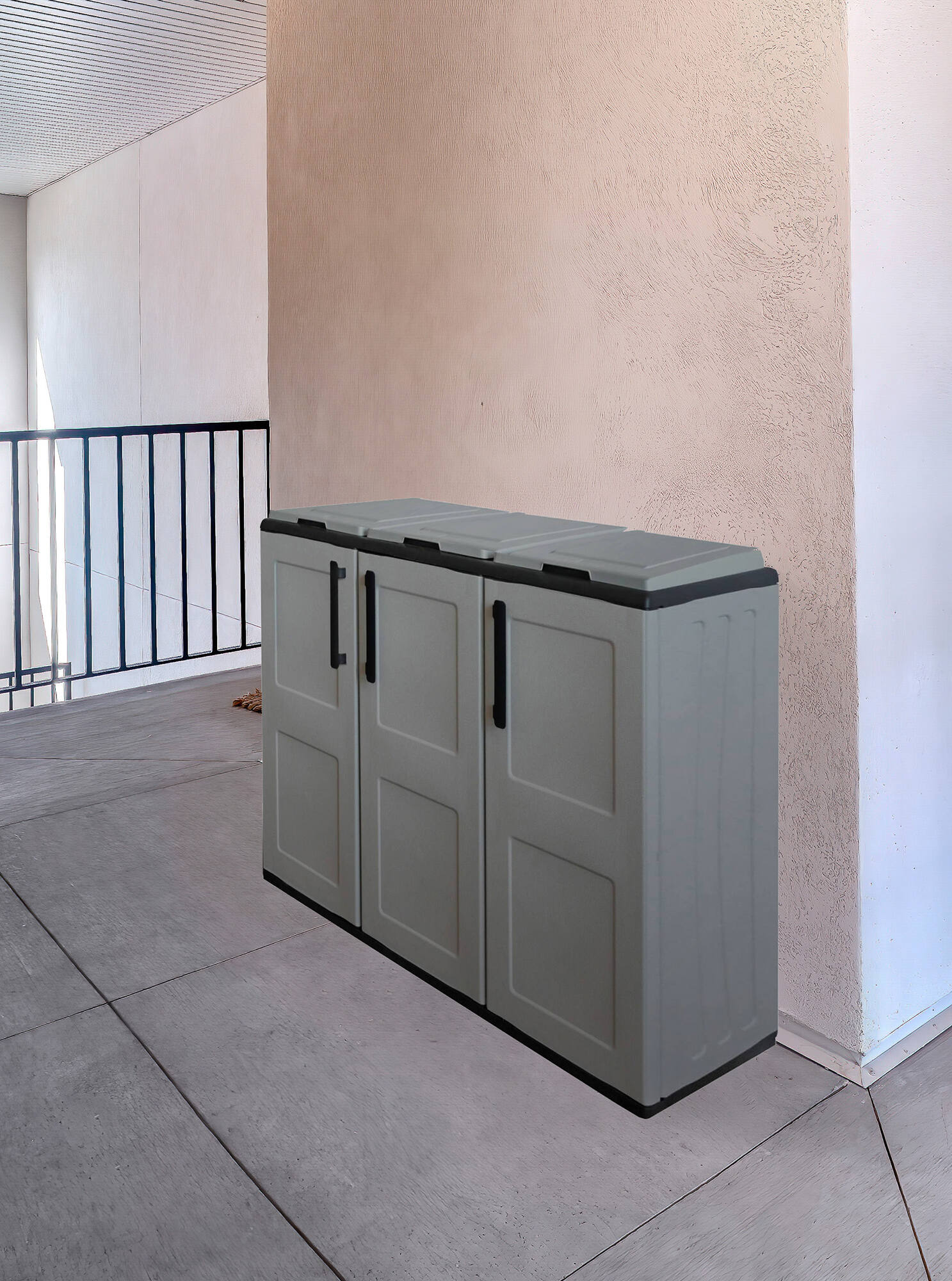Image of Armadio portarifiuti da esterno o Arko, Mobile porta 3 sacchi a 3 ante, 100% Made in Italy, cm 102x37h90, colore Grigio