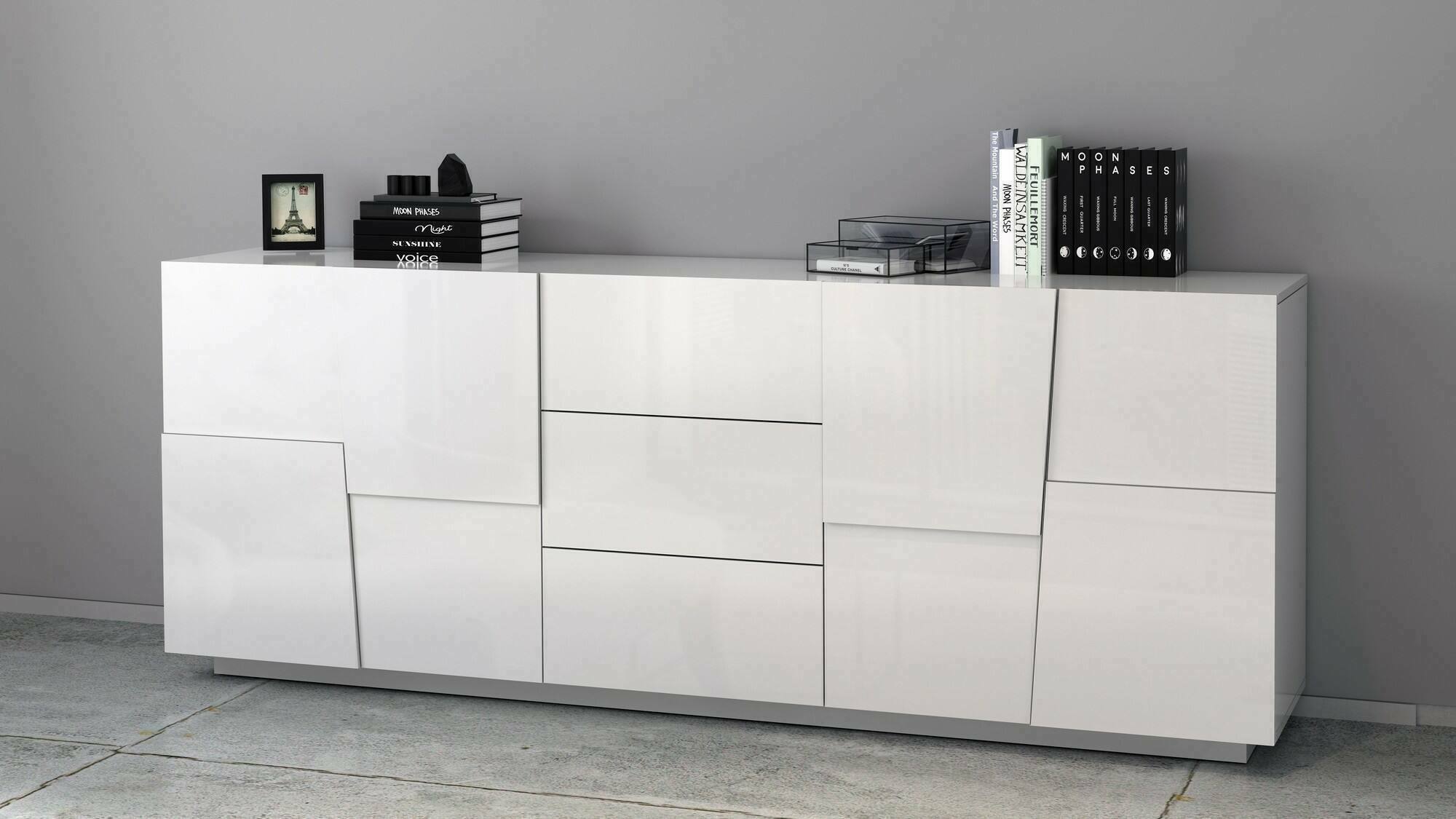 Credenza Astel, Buffet da soggiorno, Madia da salotto con 4 ante e 3 cassetti, 220x44h86 cm, Bianco lucido