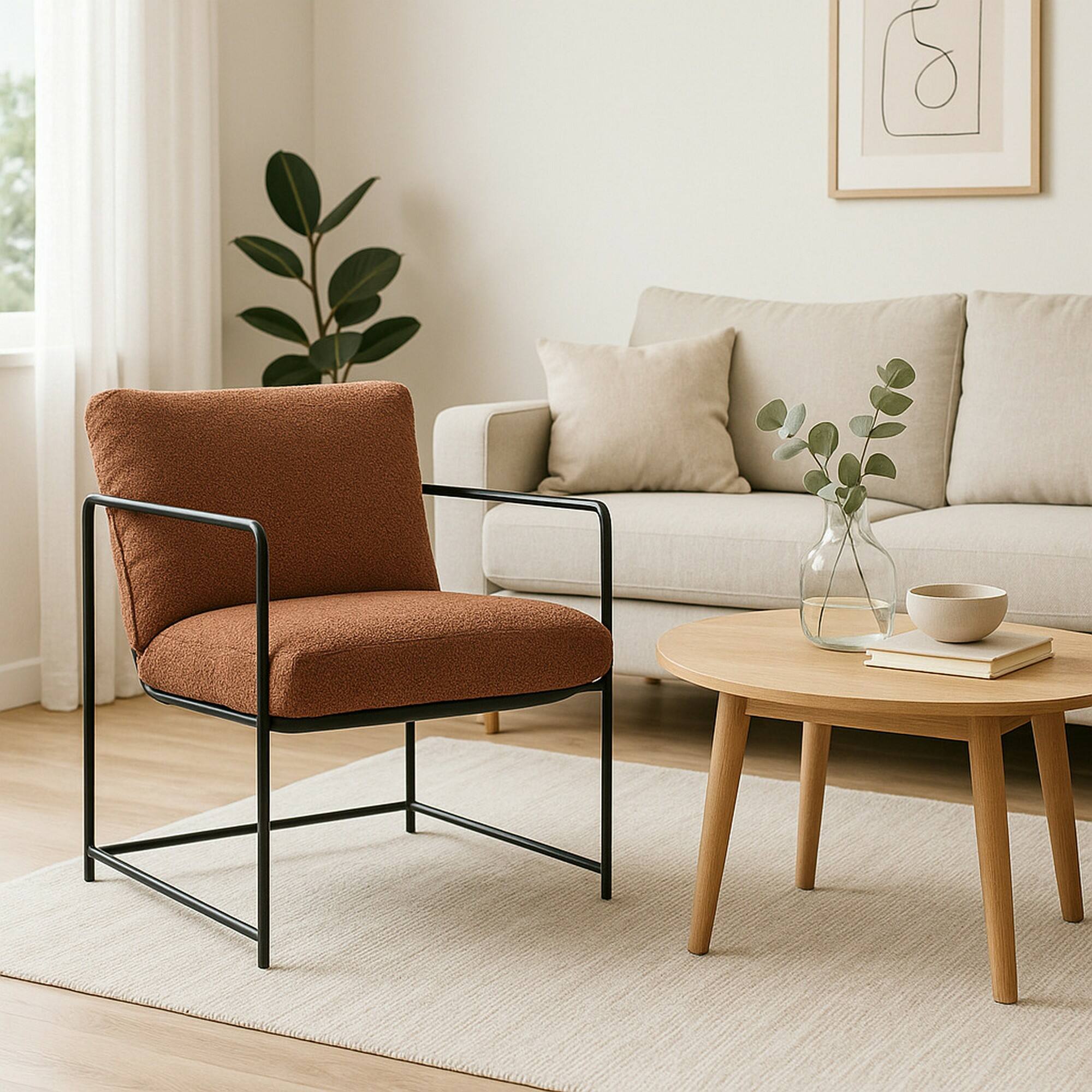 Poltrona Appare, Poltrona rivestita in tessuto bouclÃ©, Sedia imbottita, Seduta con braccioli in metallo, 61x67h75 cm, Marrone