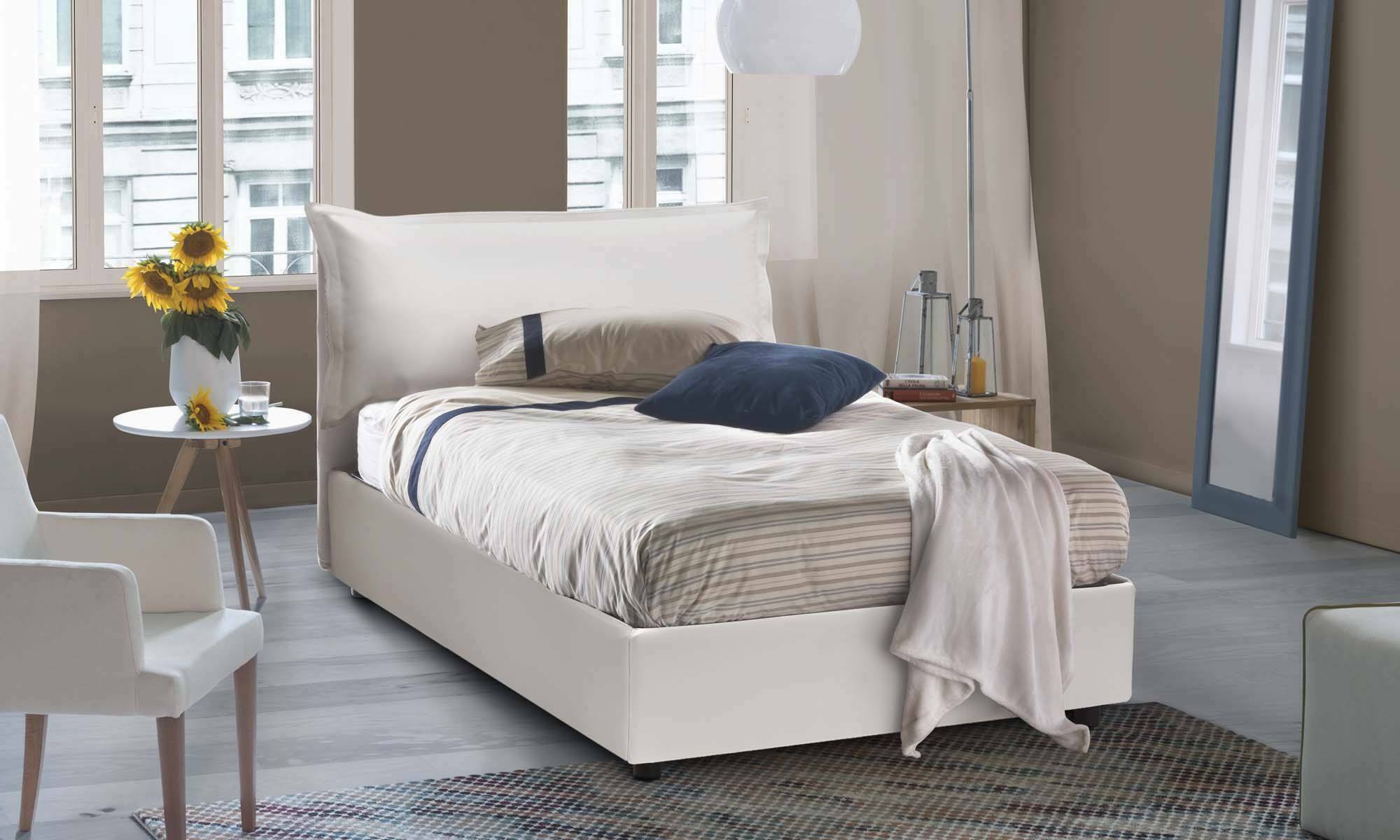 Letto piazza e mezza Cistus, Letto contenitore con rivestimento in ecopelle, Made in Italy, Apertura frontale, con materasso cm 120x190 incluso, Bianco